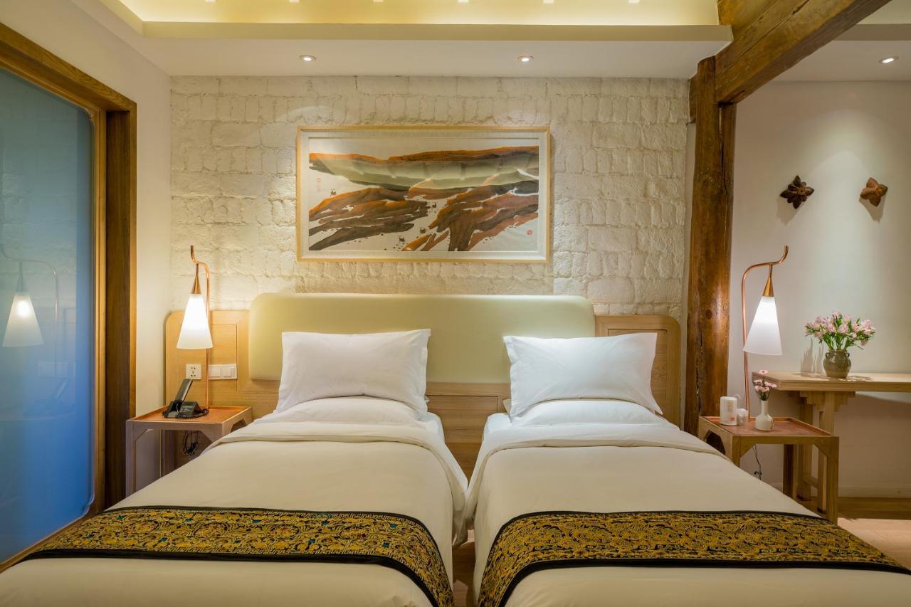 Lijiang Ivy Garden Resort Hotel Exteriör bild
